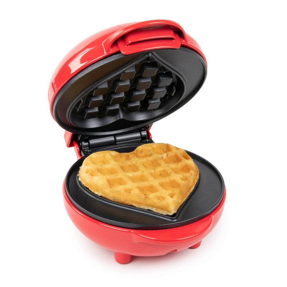 Nostalgia MyMini Heart Waffle Maker, Red New in Box